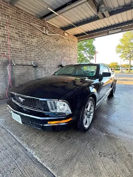 2009 Ford Mustang V6 Coupe RWD