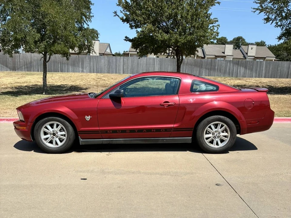 2009 Ford S197 Mustang - Image 3 of 16
