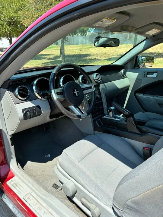 2009 Ford S197 Mustang - Image 11 of 16