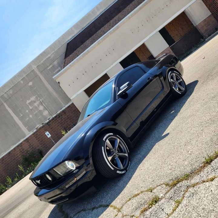 2009 Ford S197 Mustang - Image 3 of 7