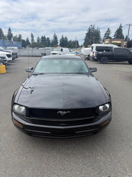2009 Ford S197 Mustang - Image 2 of 11
