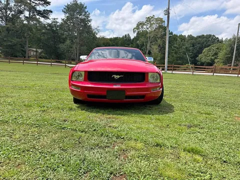2009 Ford Mustang V6 Premium Convertible 2D