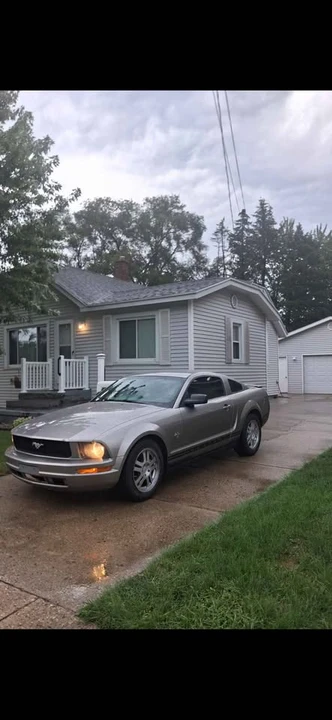 2009 Ford S197 Mustang - Image 2 of 15