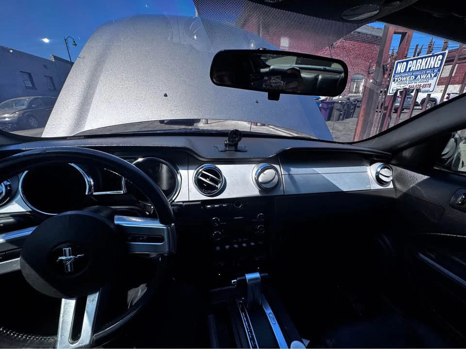 2009 Ford S197 Mustang - Image 8 of 11