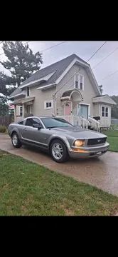 2009 Ford Mustang V6 Premium Coupe 2D