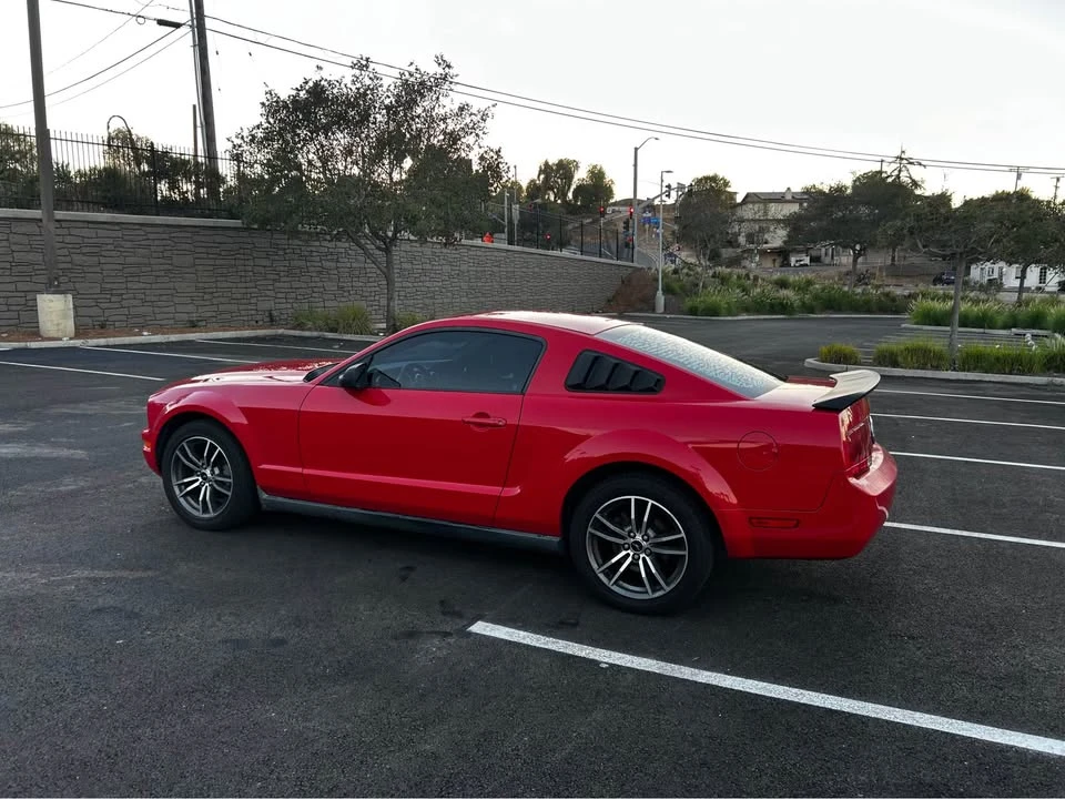 2009 Ford S197 Mustang - Image 6 of 13