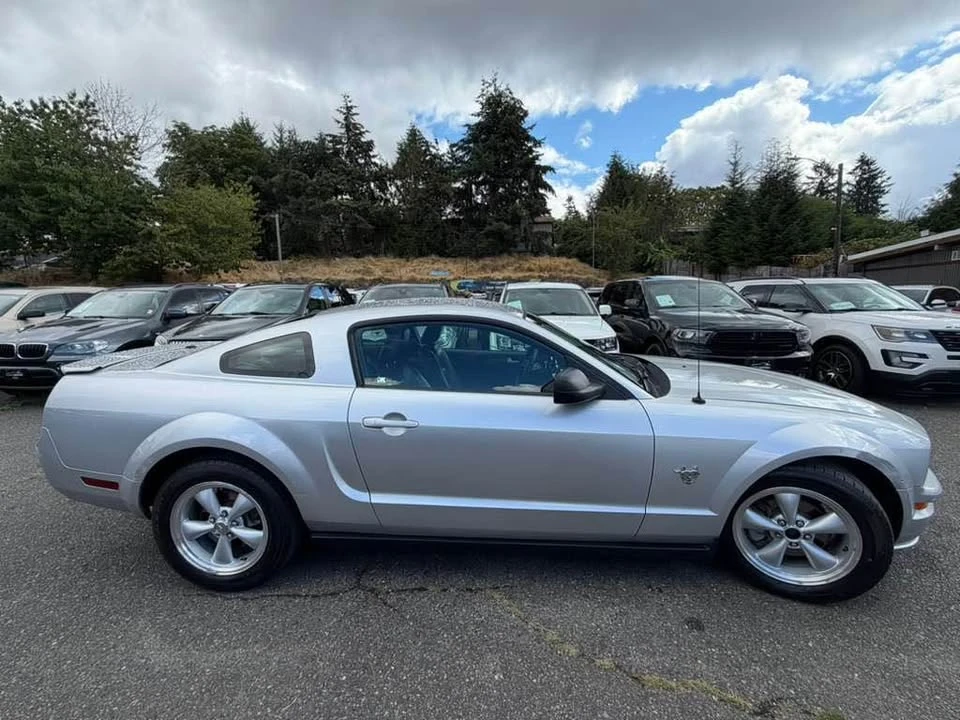 2009 Ford S197 Mustang - Image 6 of 9