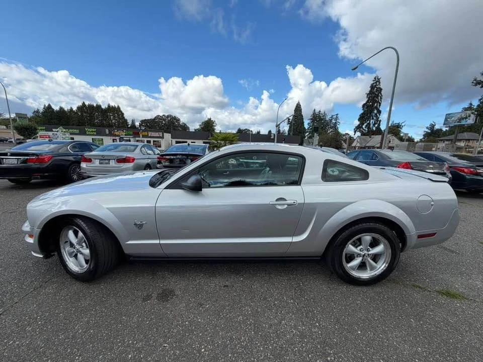 2009 Ford S197 Mustang - Image 5 of 9