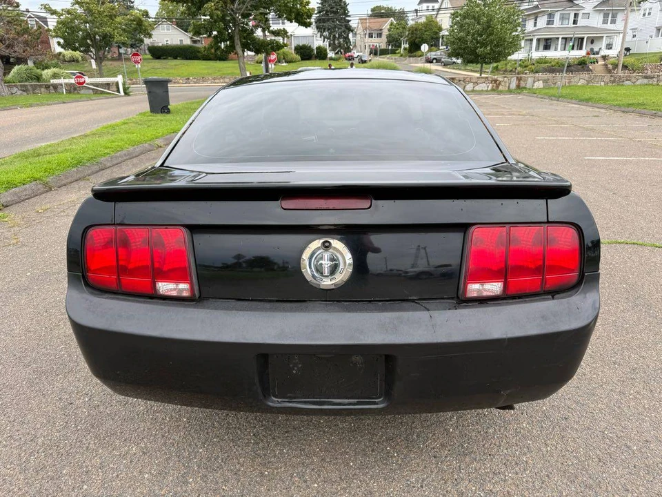 2009 Ford S197 Mustang - Image 18 of 24
