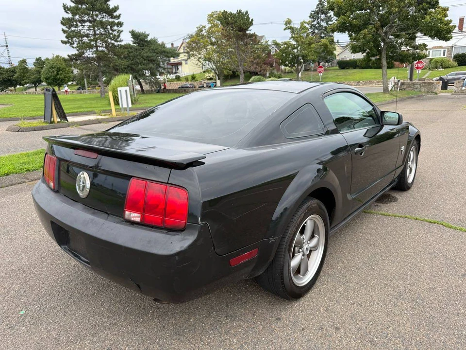 2009 Ford S197 Mustang - Image 17 of 24