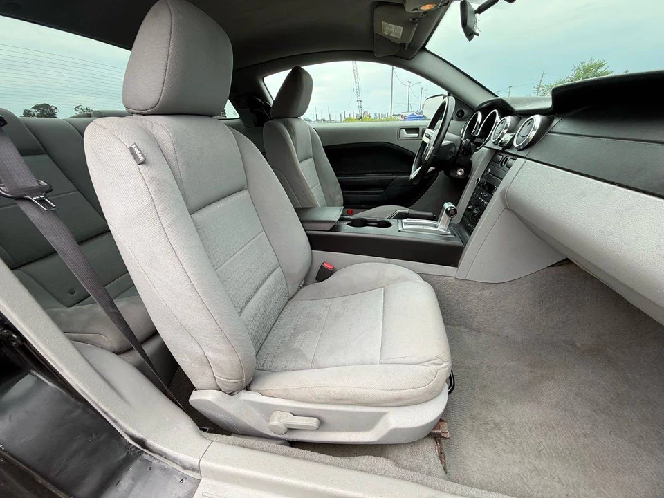 2009 Ford S197 Mustang - Image 10 of 24