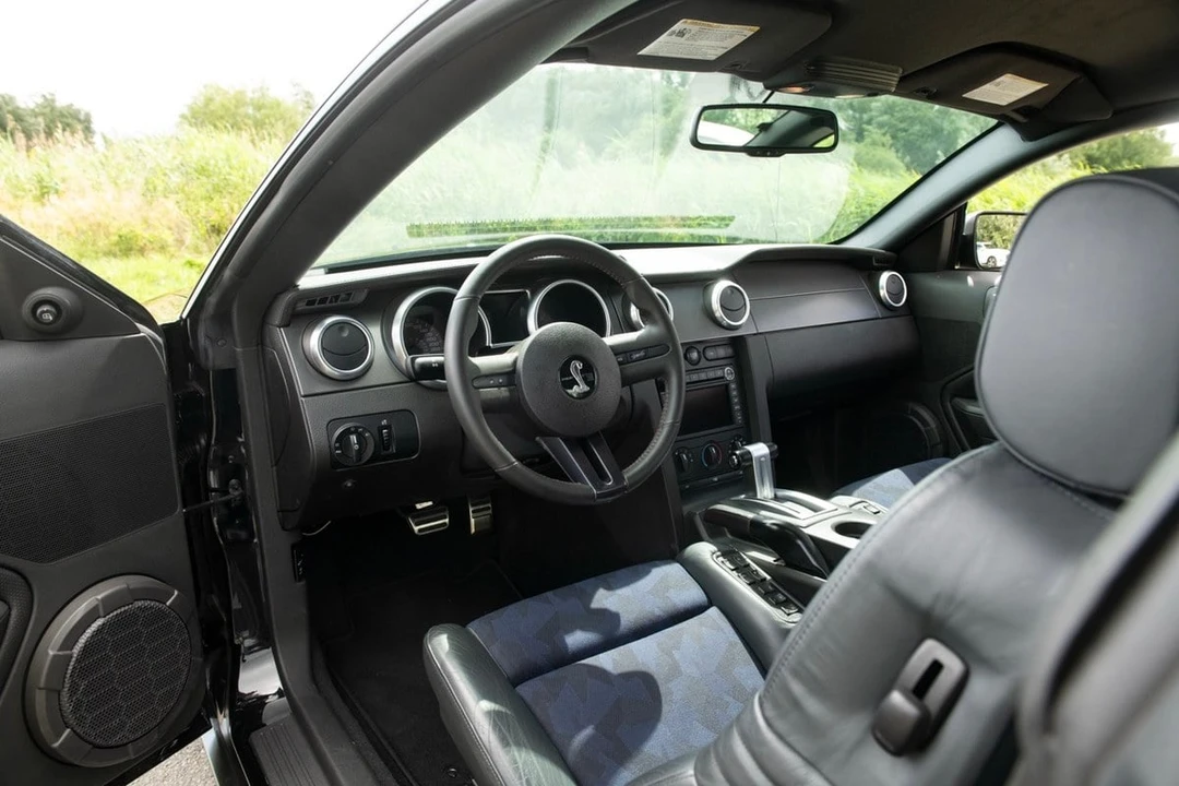2009 Ford S197 Mustang - Image 27 of 31