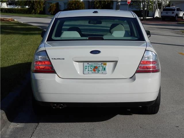 2009 Ford Taurus 4th Gen - Image 10 of 12
