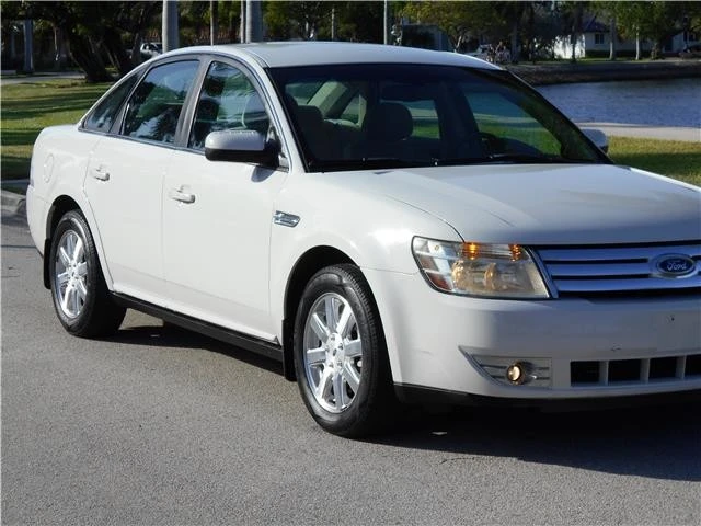 2009 Ford Taurus 4th Gen - Image 3 of 12