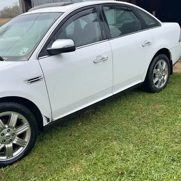 2009 Ford Taurus L Sedan 4D