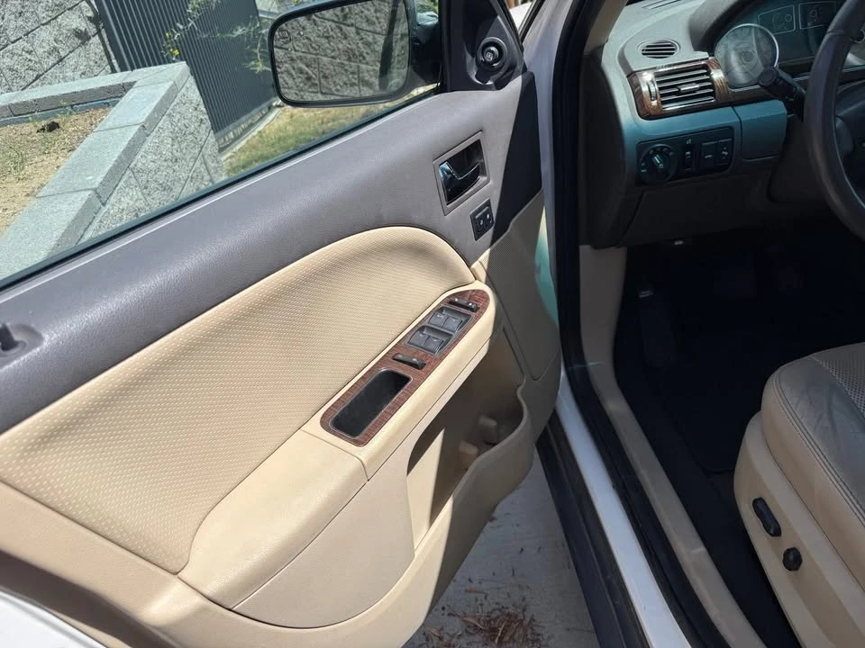 2009 Ford Taurus 5th Gen - Image 15 of 20