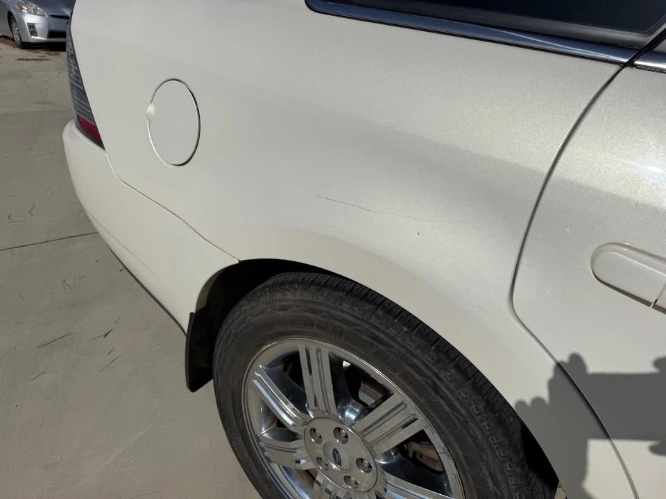 2009 Ford Taurus 5th Gen - Image 11 of 20