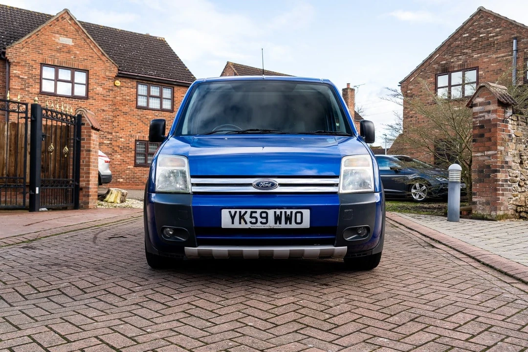 2009 Ford Transit Connect - Image 10 of 30