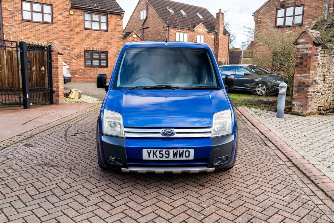 2009 Ford Transit Connect - Image 11 of 30