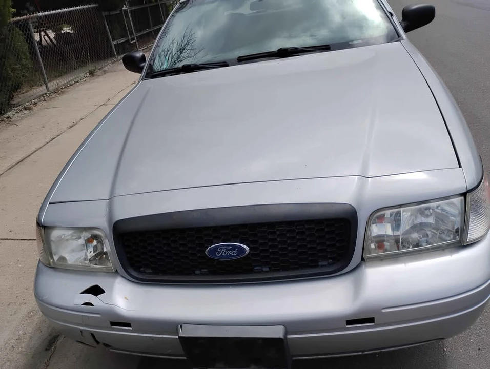 2009 Ford Crown Victoria - Image 3 of 6