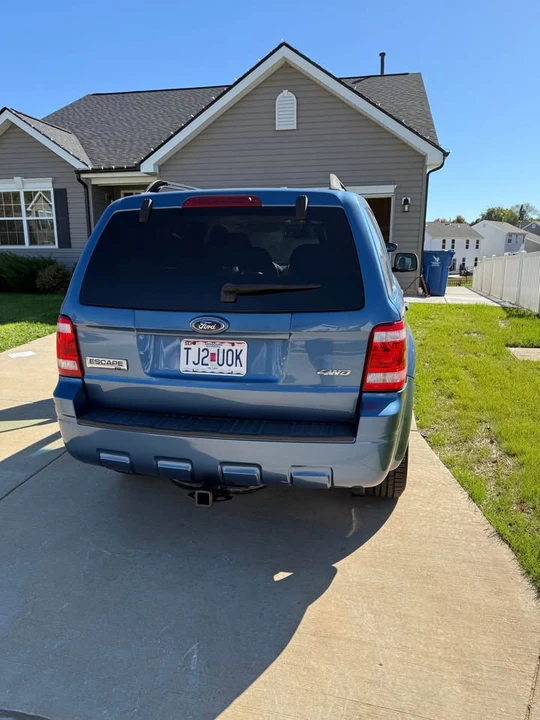 2009 Ford Escape - Image 3 of 10