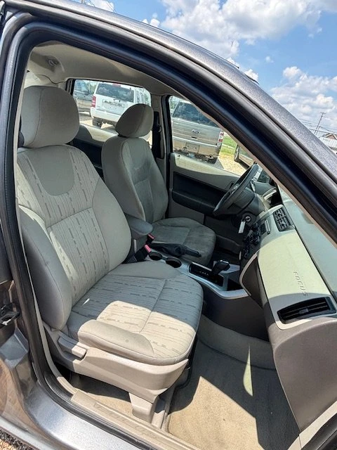 2009 Ford Focus 2nd Gen - Image 15 of 16