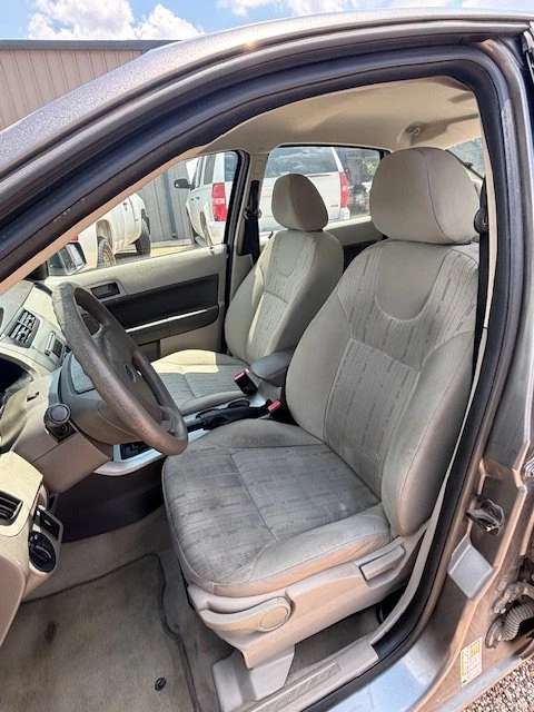 2009 Ford Focus 2nd Gen - Image 8 of 16