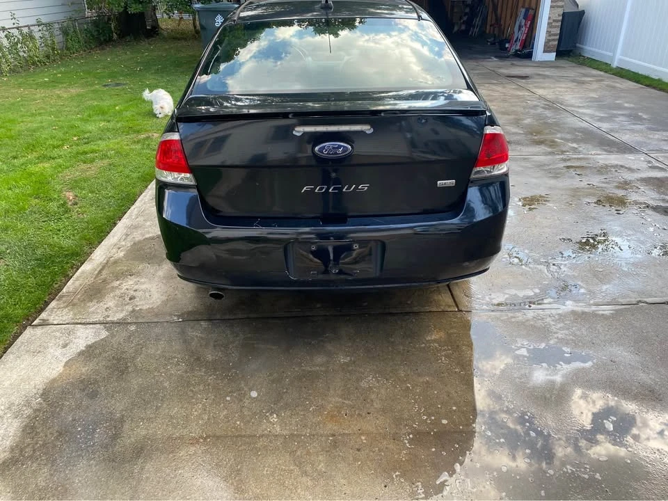 2009 Ford Focus 2nd Gen - Image 2 of 4