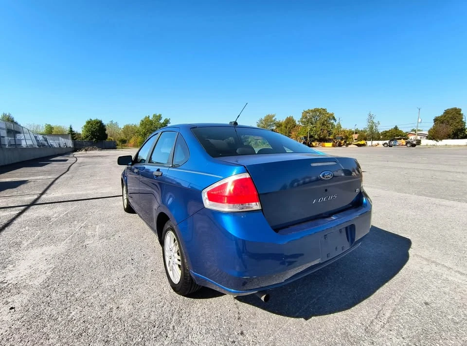 2009 Ford Focus 2nd Gen - Image 2 of 11