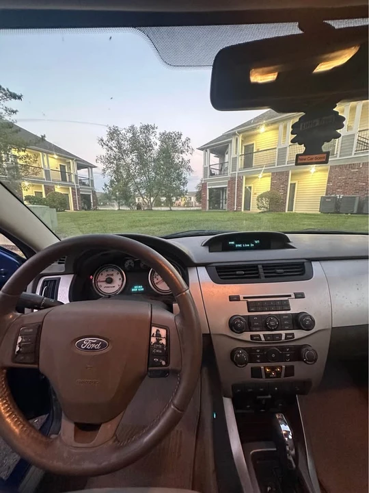 2009 Ford Focus 2nd Gen - Image 4 of 9