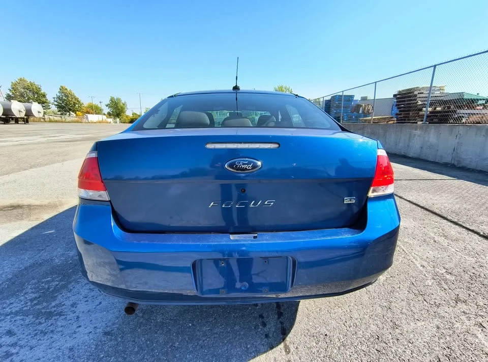 2009 Ford Focus 2nd Gen - Image 9 of 11