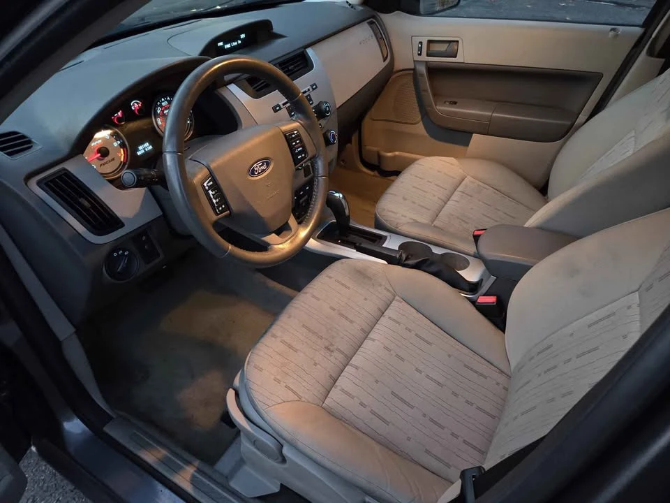 2009 Ford Focus 2nd Gen - Image 12 of 12