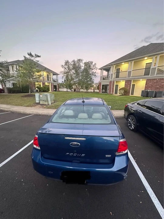 2009 Ford Focus 2nd Gen - Image 8 of 9