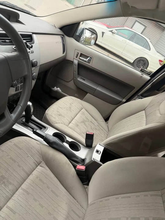 2009 Ford Focus 2nd Gen - Image 5 of 7