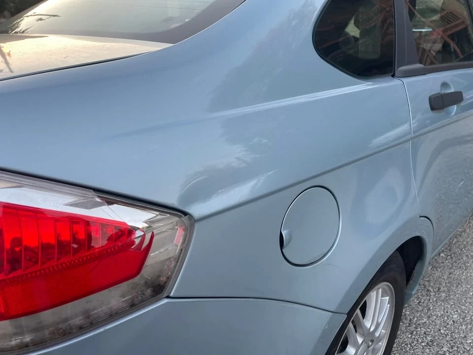 2009 Ford Focus 2nd Gen - Image 9 of 12