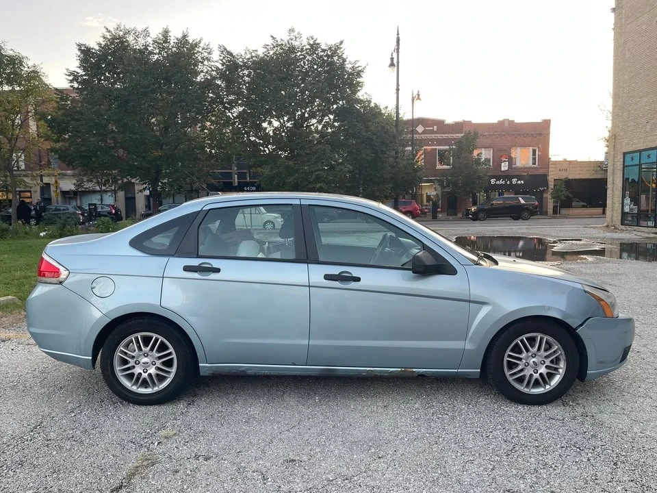 2009 Ford Focus 2nd Gen - Image 5 of 12