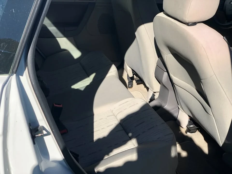 2009 Ford Focus 2nd Gen - Image 6 of 10
