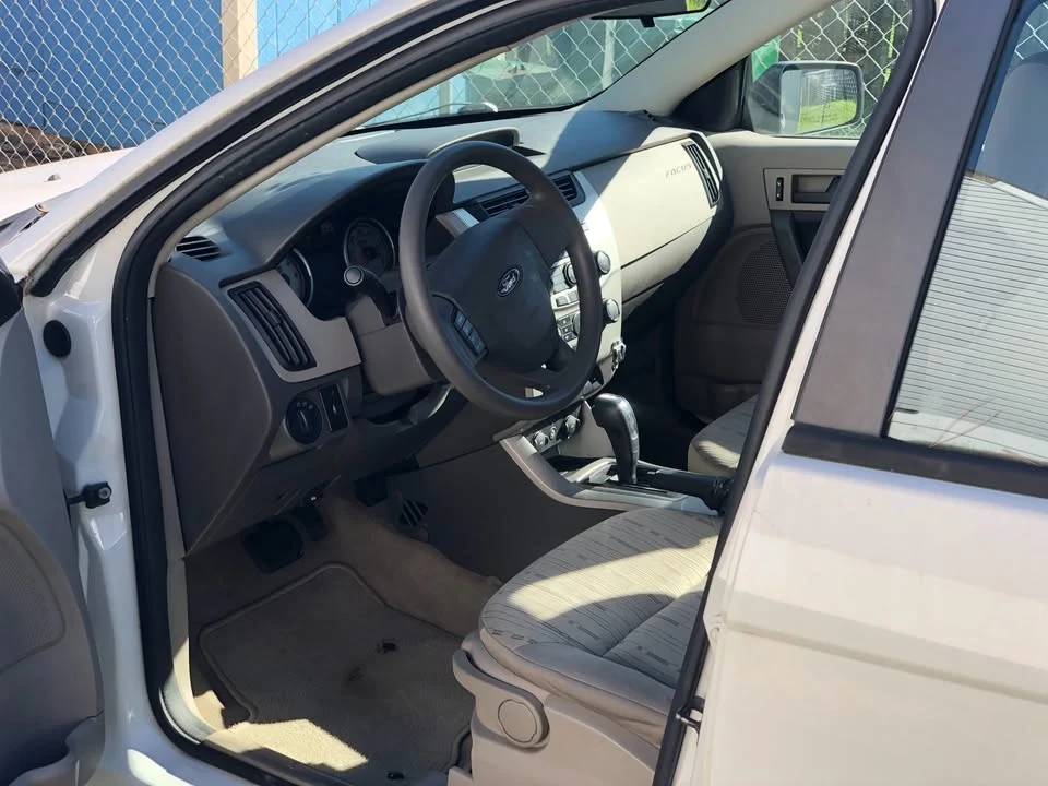2009 Ford Focus 2nd Gen - Image 7 of 10