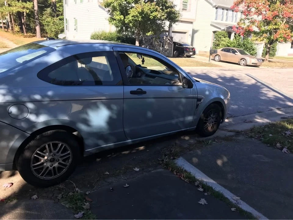 2009 Ford Focus 2nd Gen - Image 3 of 3