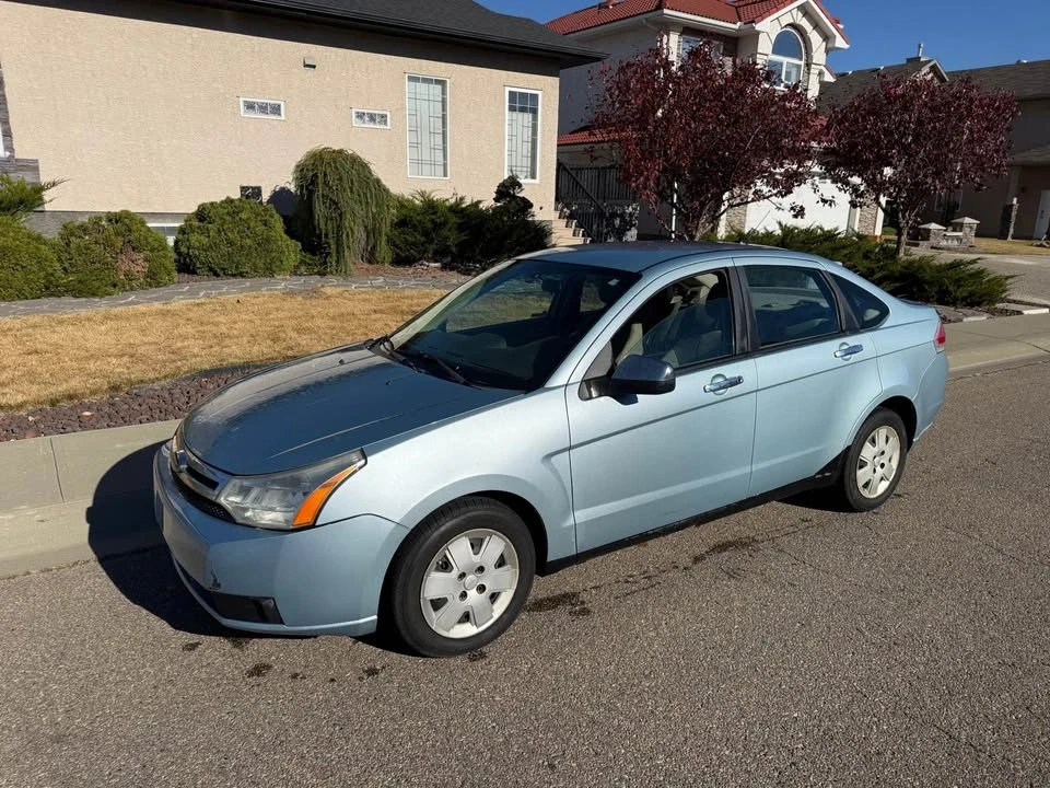 2009 Ford Focus 2nd Gen - Image 2 of 9
