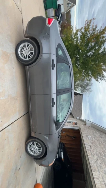 2009 Ford Focus 2nd Gen - Image 6 of 7