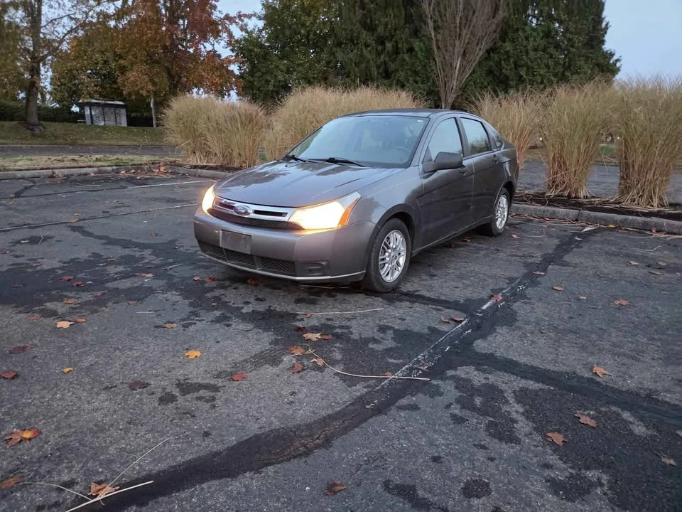 2009 Ford Focus 2nd Gen - Image 5 of 12