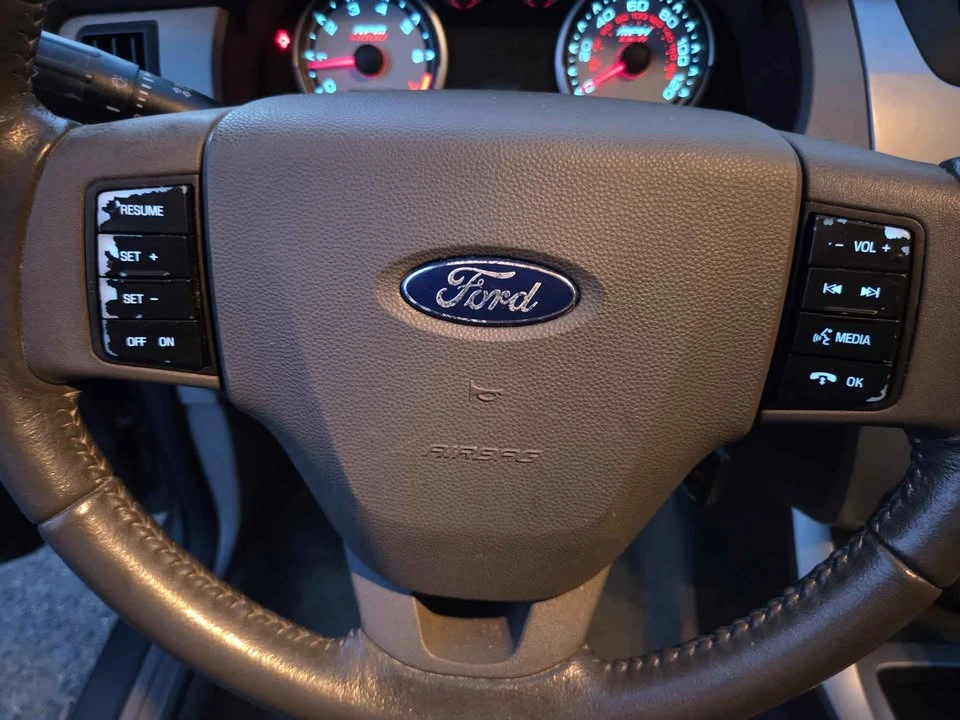 2009 Ford Focus 2nd Gen - Image 7 of 12