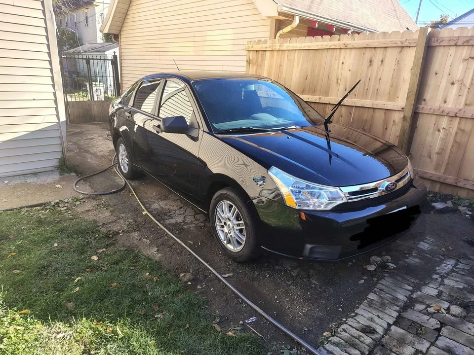 2009 Ford Focus 2nd Gen - Image 3 of 7