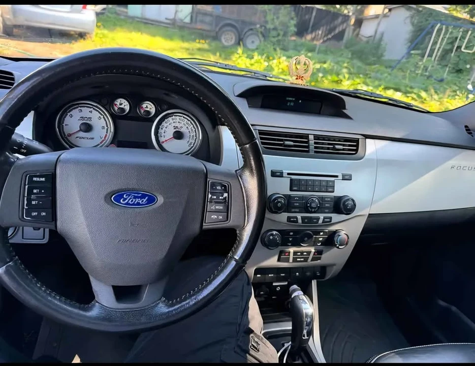 2009 Ford Focus 2nd Gen - Image 8 of 10