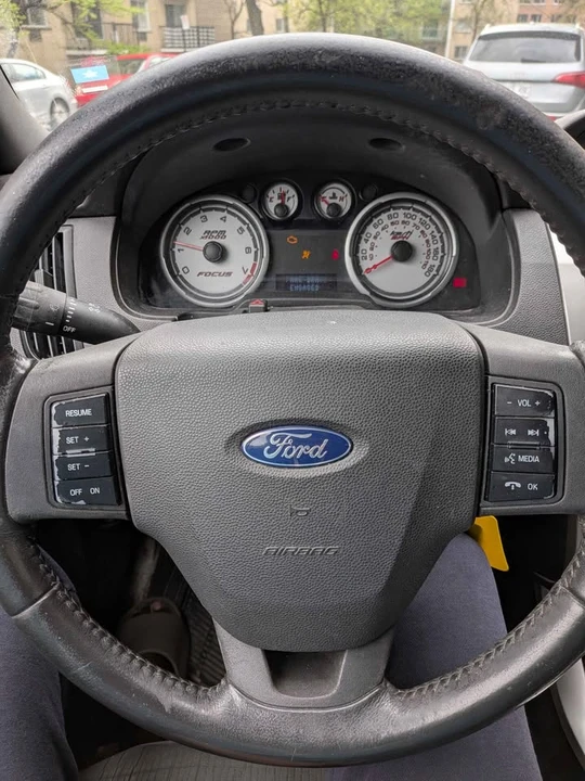 2009 Ford Focus 2nd Gen - Image 6 of 12