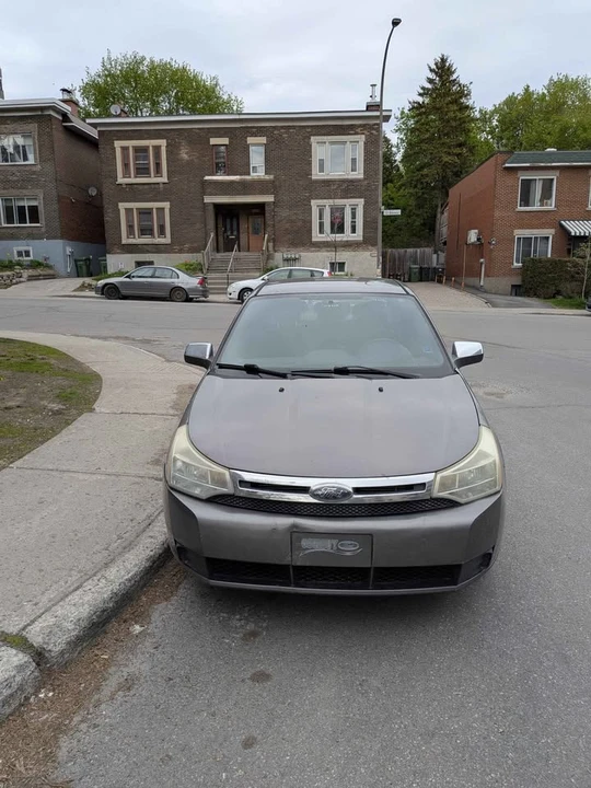 2009 Ford Focus 2nd Gen - Image 2 of 12