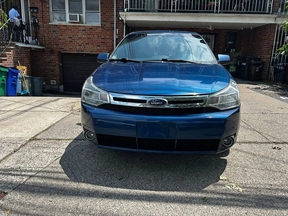 2009 Ford Focus 2nd Gen - Image 2 of 11
