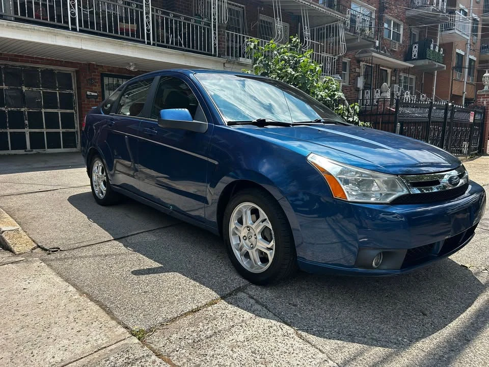 2009 Ford Focus 2nd Gen - Image 3 of 11
