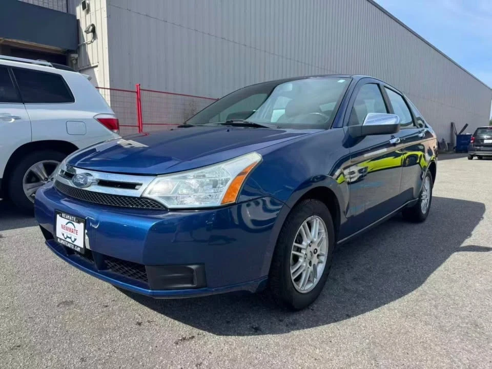 2009 Ford Focus 2nd Gen - Image 2 of 16